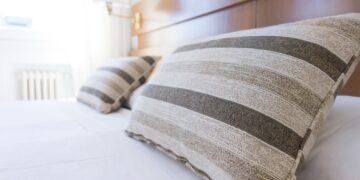 Décor, Accessories, and Throw Pillows