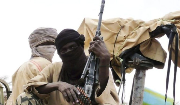 Gunmen attack the Ahoro-Esinele community in Oyo, abduct school principal, students
